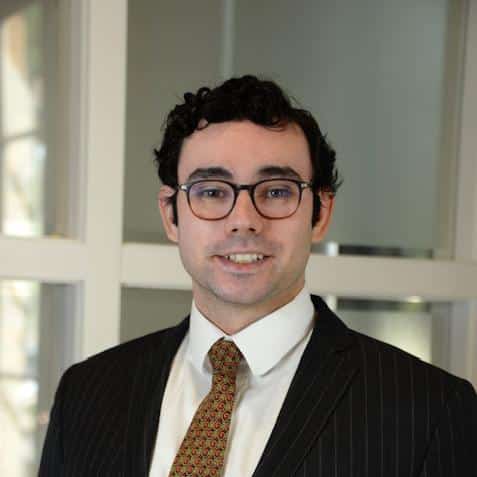 Aaron M. Romanowski, Dedicado Lesiones Personales Abogado Luchando por Máxima Indemnización