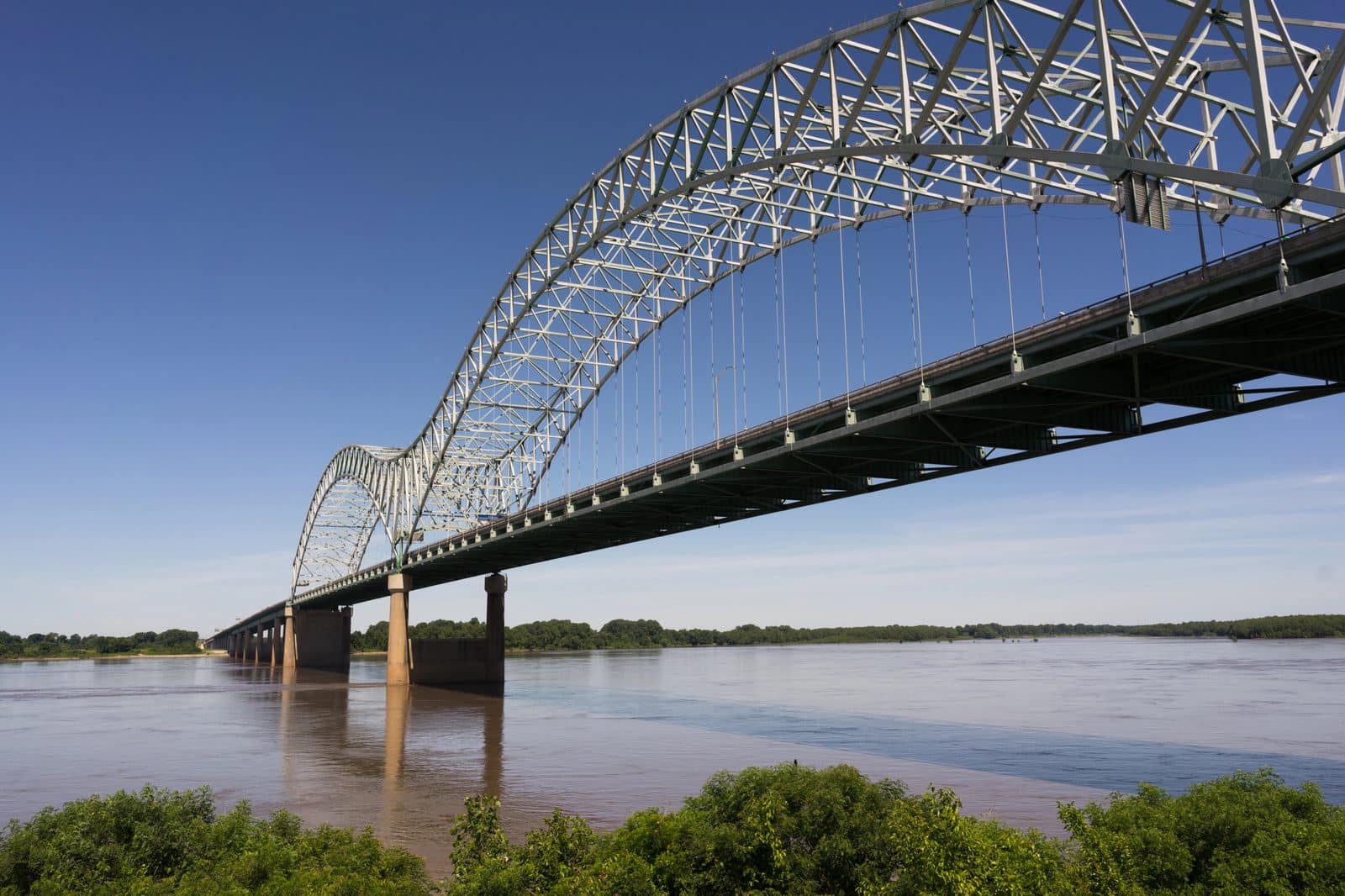 Hernando de Soto Bridge carrying Interstate 40 over the Mississippi River between West Memphis, Arkansas and Memphis, Tennessee